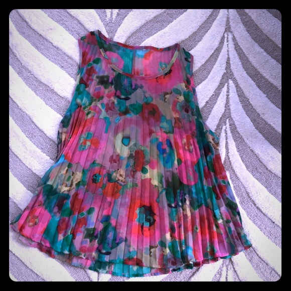 Flowy tank top - Picture 1 of 1